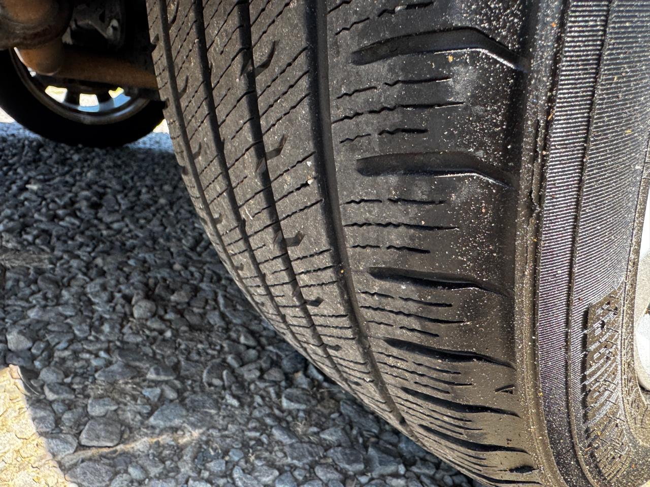 Toyota Camry LE Auto (Natl) 2020