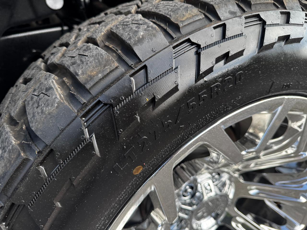 Ford F-150 4WD SuperCrew 145" Lariat 2015