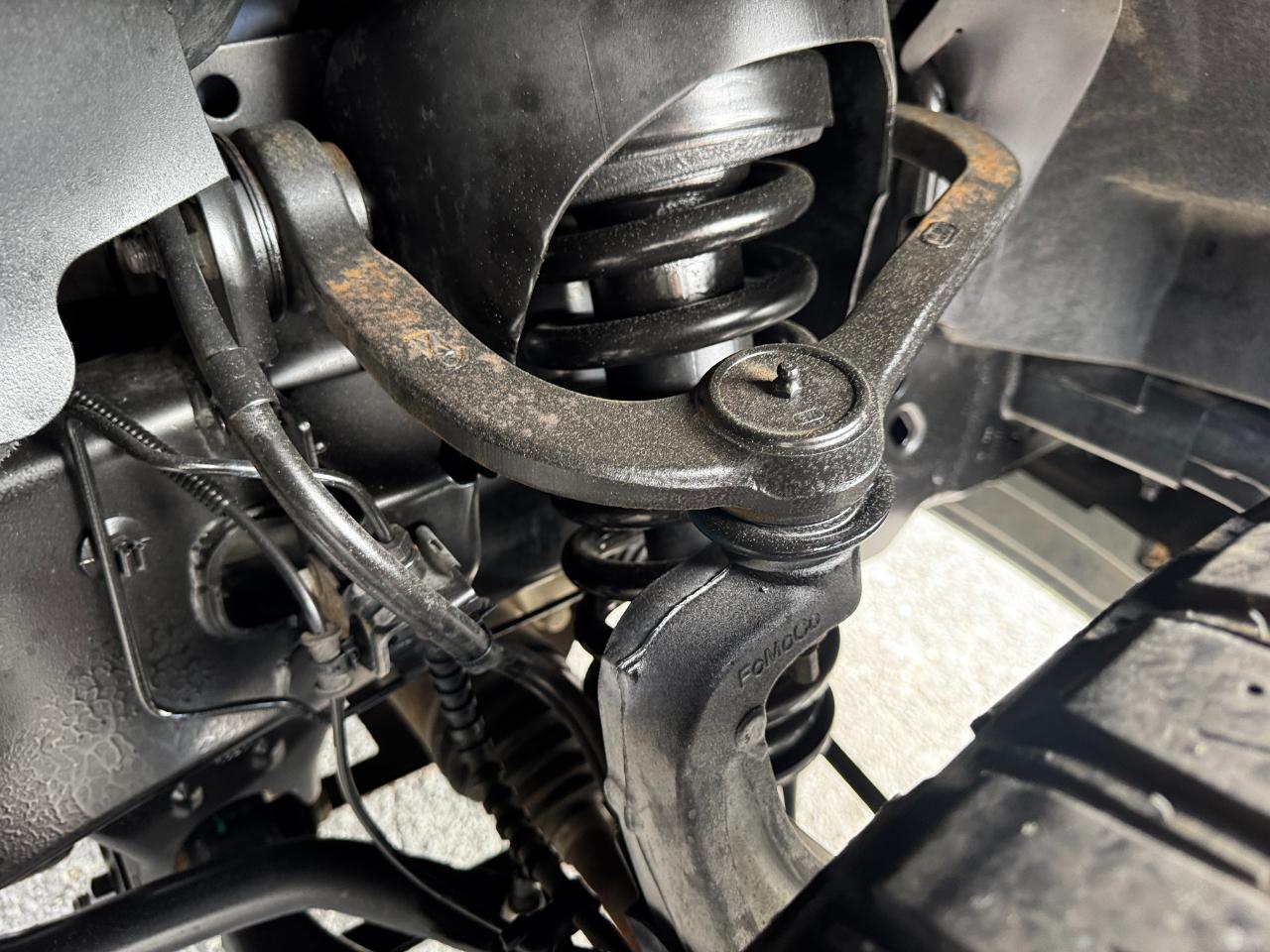 Ford F-150 4WD SuperCrew 145" Lariat 2015