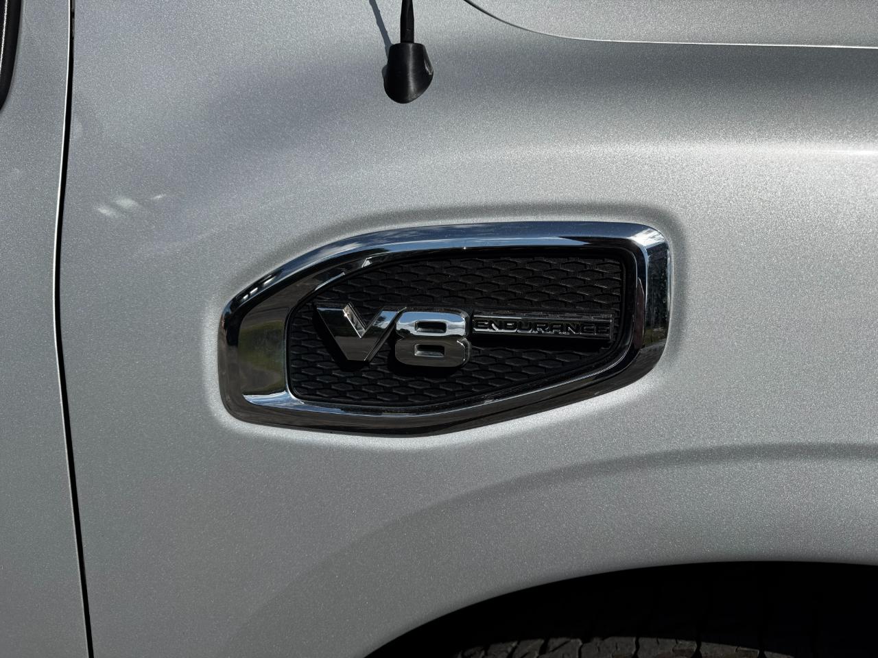 Nissan Titan 4x4 Crew Cab SV 2017