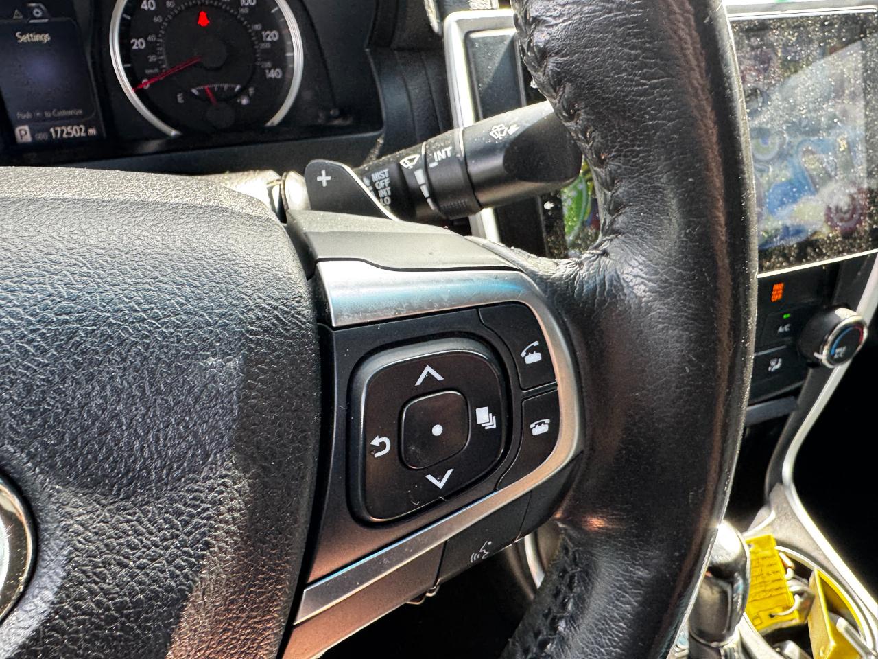 Toyota Camry 4dr Sdn I4 Auto SE (Natl) 2016