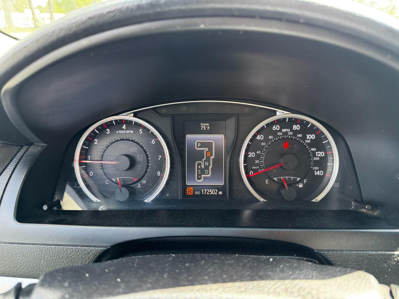 Toyota Camry 4dr Sdn I4 Auto SE (Natl) 2016