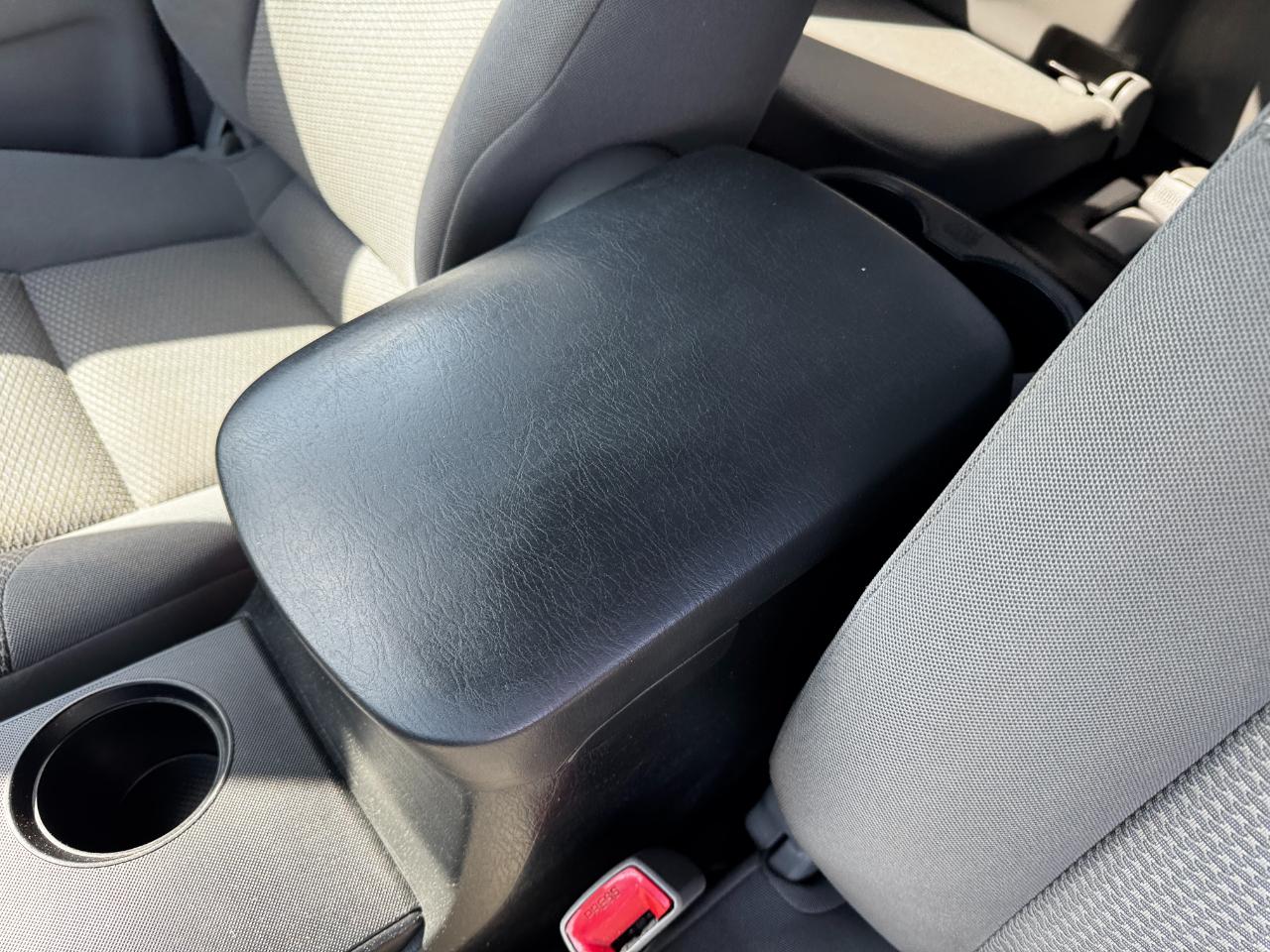 Toyota Tacoma 2WD Access Cab I4 AT (Natl) 2015