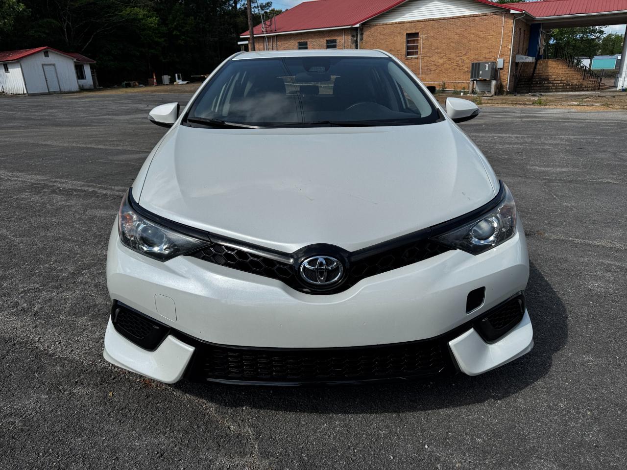 Toyota Corolla iM CVT (Natl) 2017