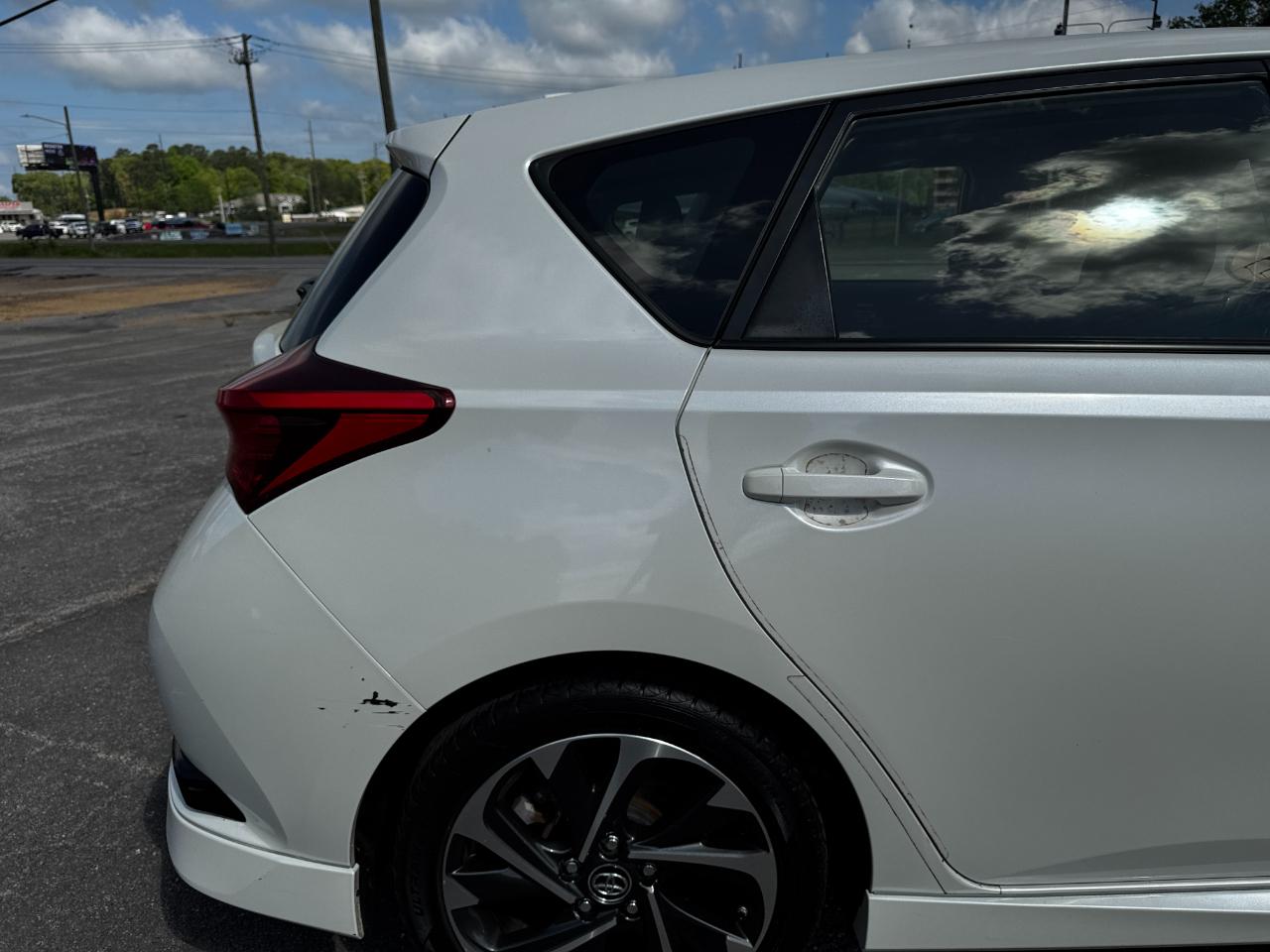 Toyota Corolla iM CVT (Natl) 2017