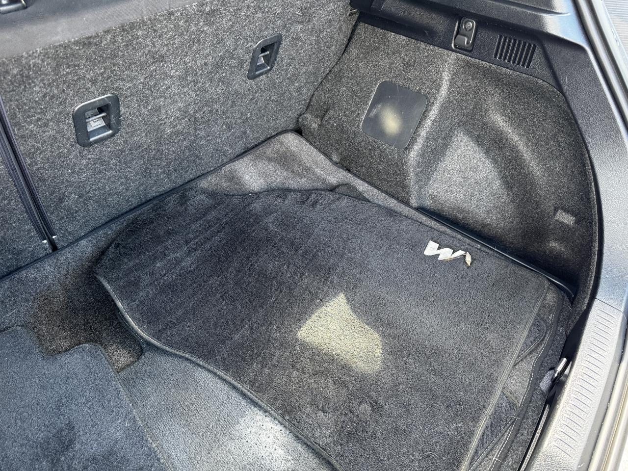 Toyota Corolla iM CVT (Natl) 2017