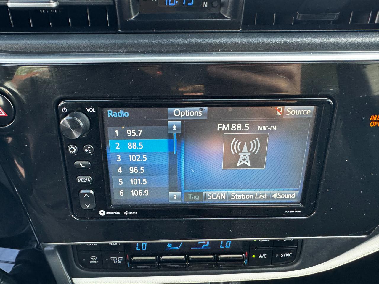 Toyota Corolla iM CVT (Natl) 2017