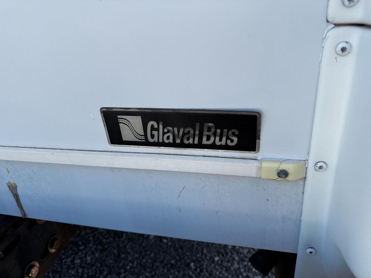 Ford E-Series Passenger Van  2016