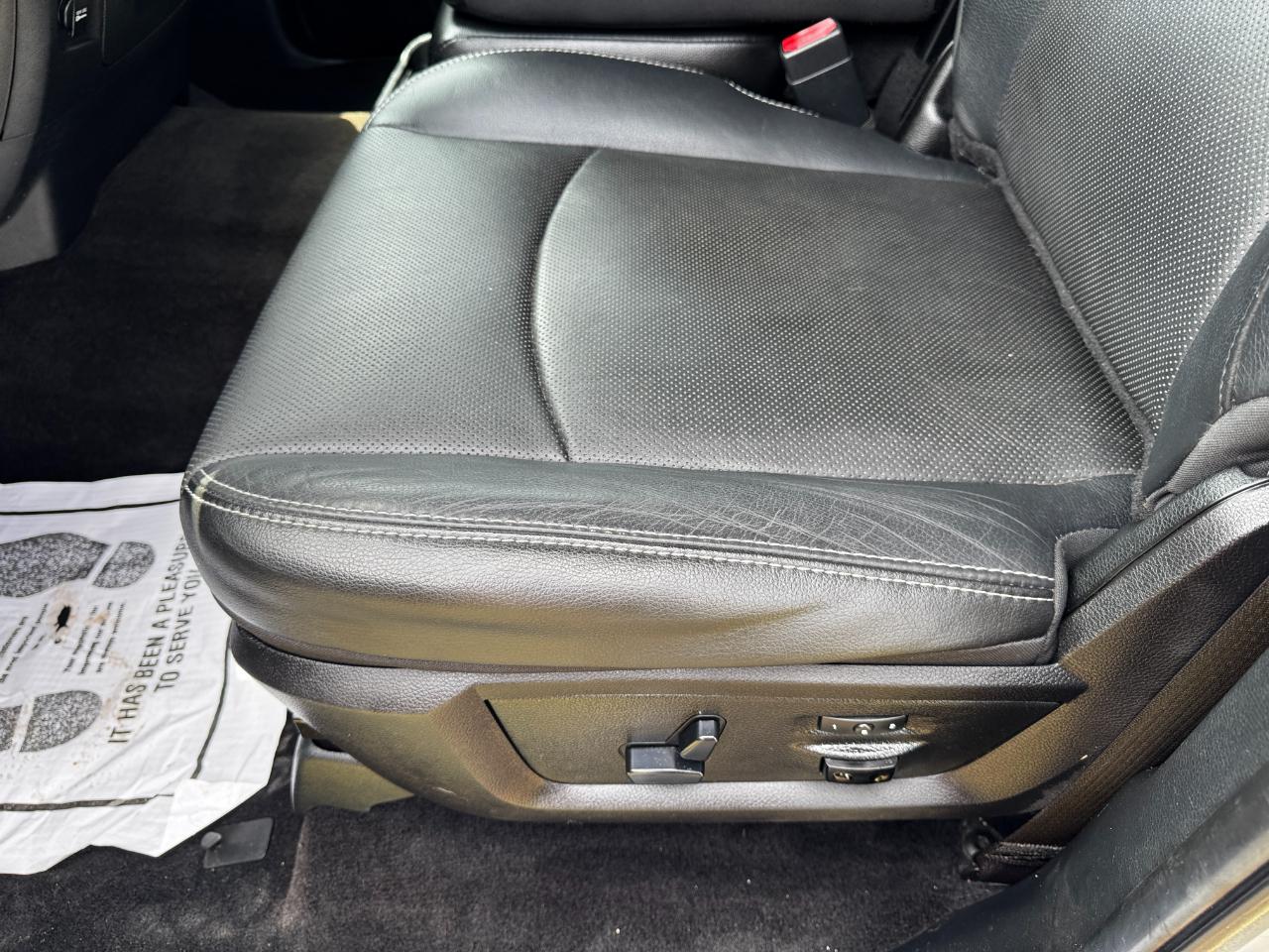 RAM 1500 2WD Crew Cab 140.5" Laramie 2014