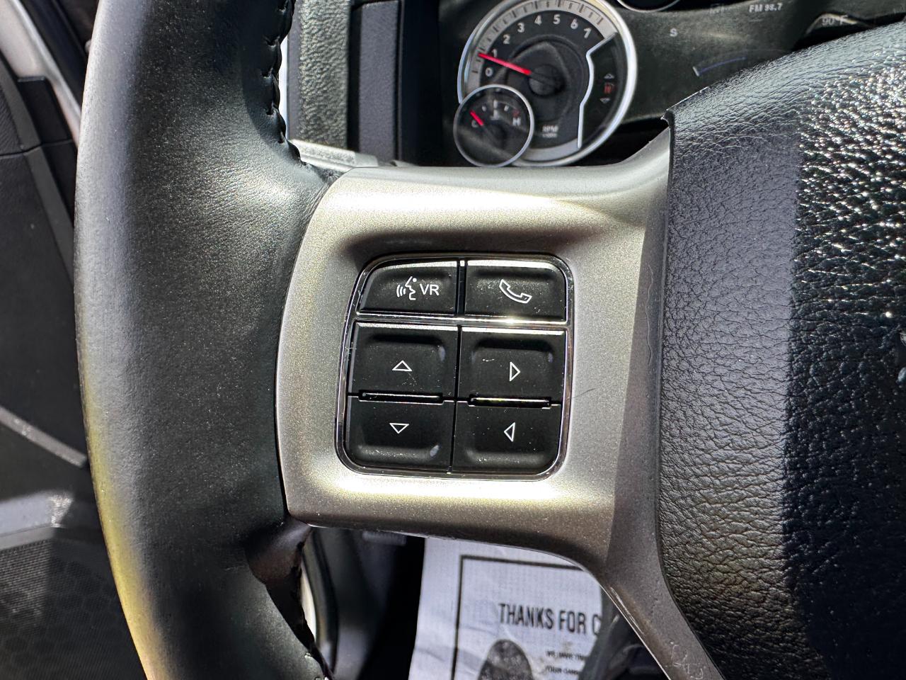 RAM 1500 2WD Crew Cab 140.5" Laramie 2014