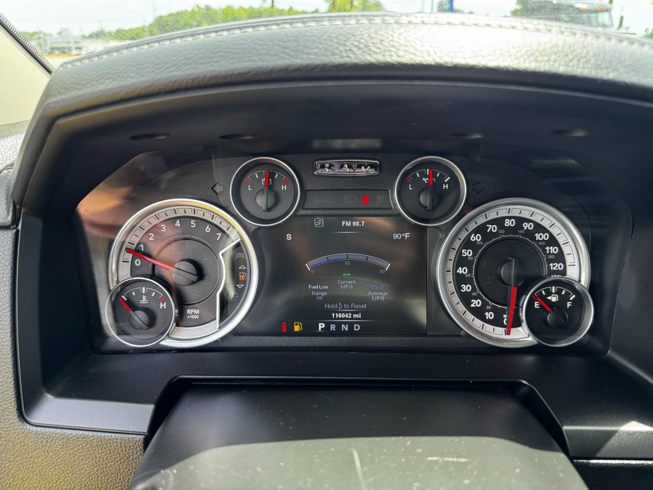 RAM 1500 2WD Crew Cab 140.5" Laramie 2014
