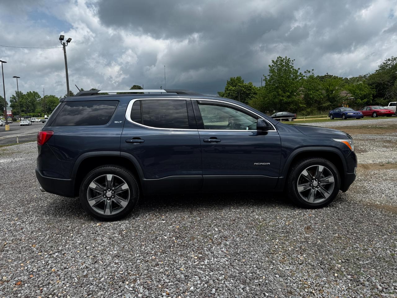 GMC Acadia FWD 4dr SLT w/SLT-2 2018