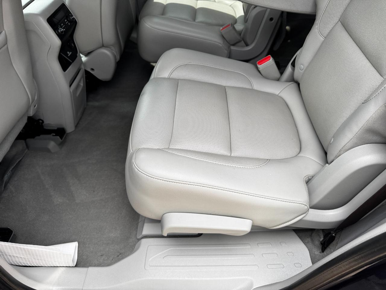 GMC Acadia FWD 4dr SLT w/SLT-2 2018