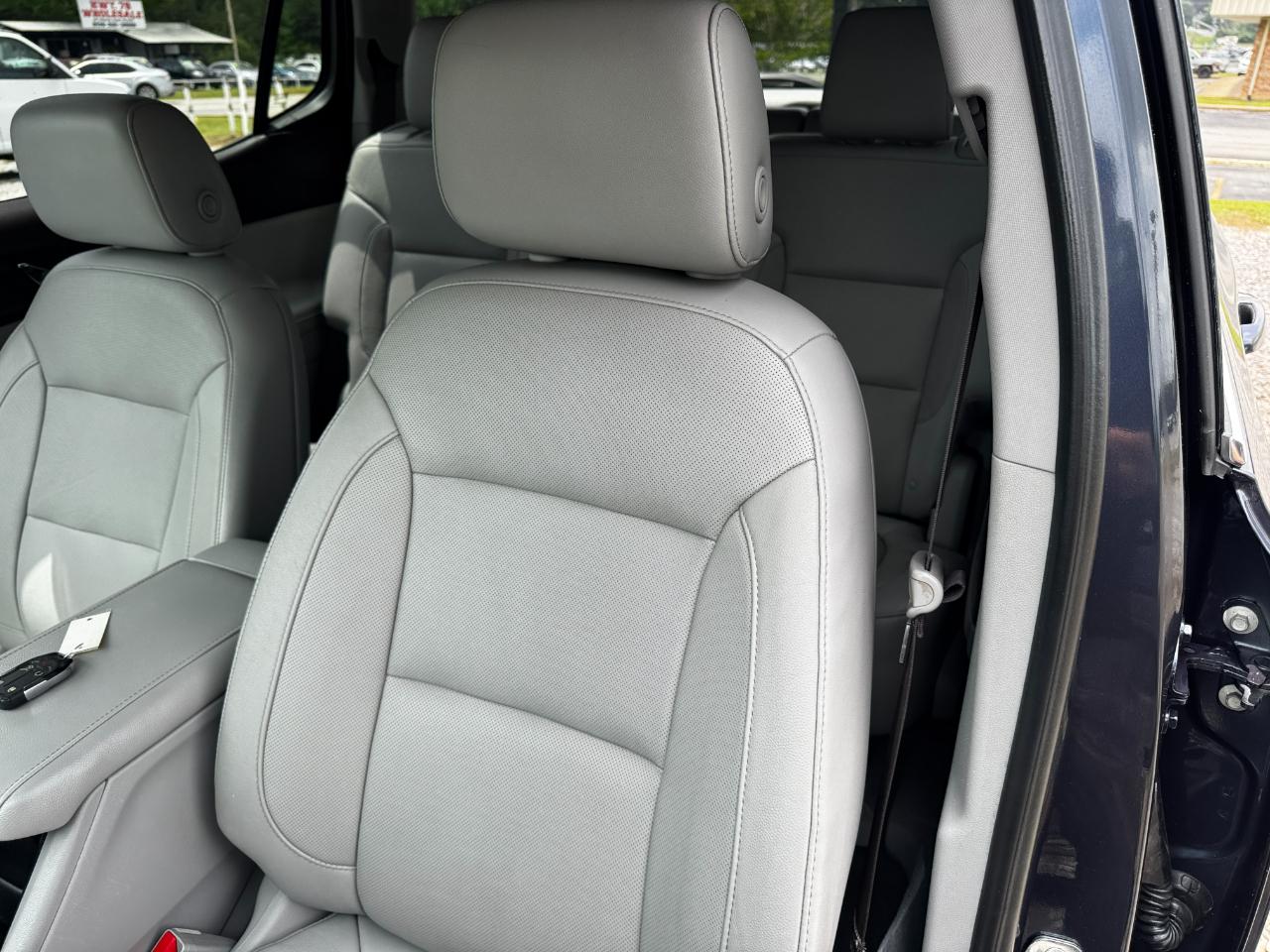 GMC Acadia FWD 4dr SLT w/SLT-2 2018