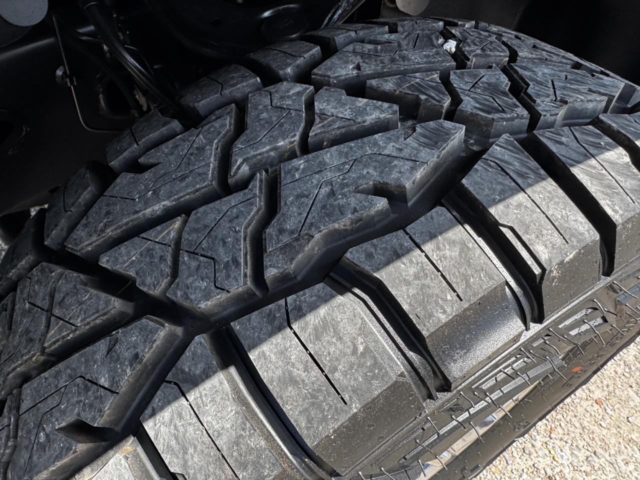 Ford F-150 4WD SuperCrew 145" Lariat 2016