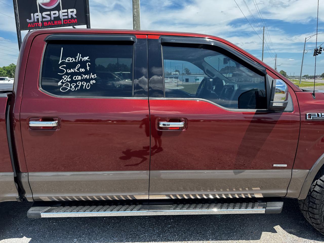 Ford F-150 4WD SuperCrew 145" Lariat 2016