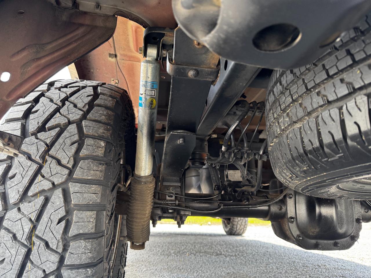 Ford F-150 4WD SuperCrew 145" Lariat 2016