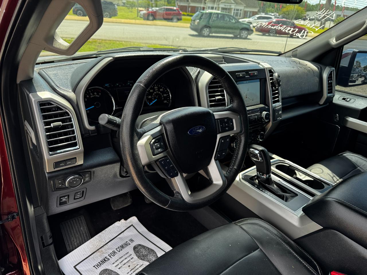 Ford F-150 4WD SuperCrew 145" Lariat 2016