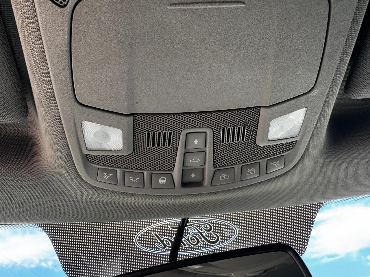 Ford F-150 4WD SuperCrew 145" Lariat 2016