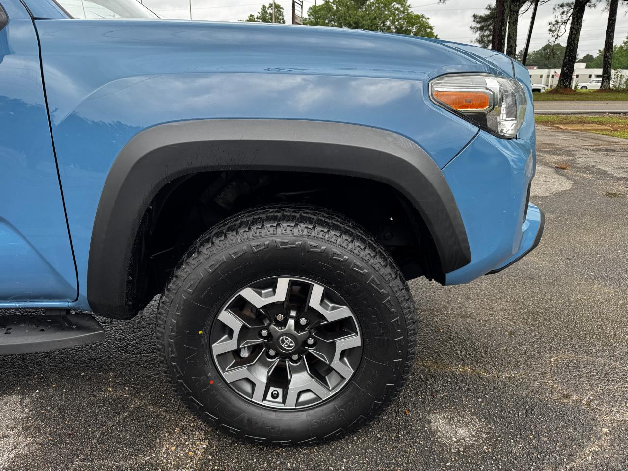 Toyota Tacoma TRD Off Road Double Cab 5' Bed V6 4x4 AT (Natl) 2019