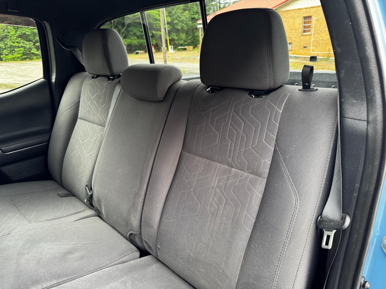 Toyota Tacoma TRD Off Road Double Cab 5' Bed V6 4x4 AT (Natl) 2019