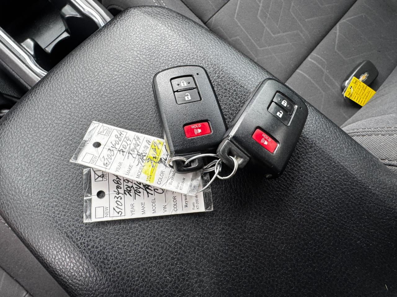 Toyota Tacoma TRD Off Road Double Cab 5' Bed V6 4x4 AT (Natl) 2019