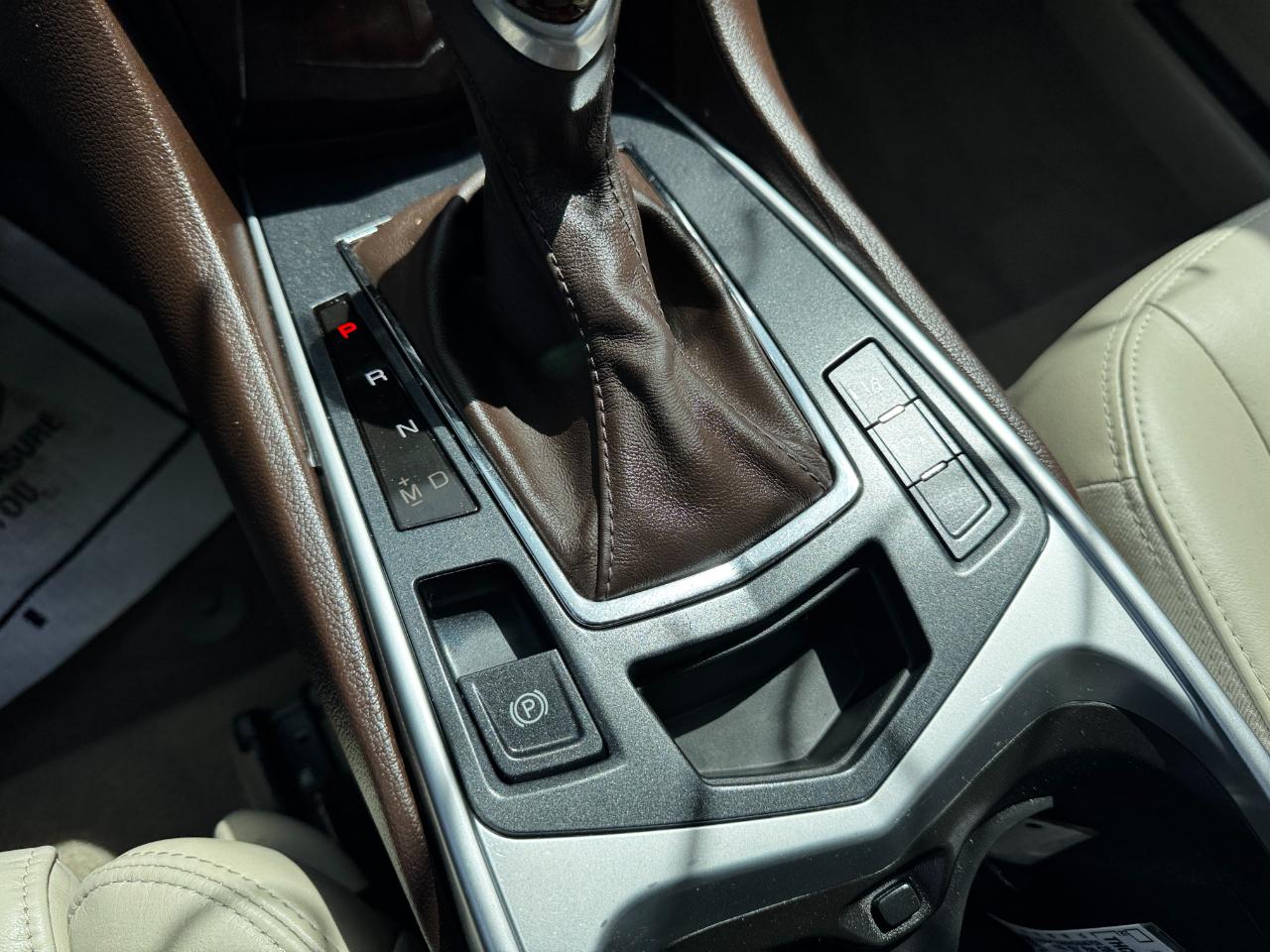 Cadillac SRX FWD 4dr Luxury Collection 2015
