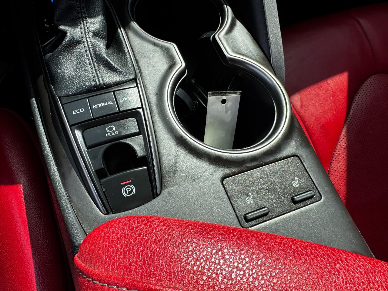 Toyota Camry XSE Auto (Natl) 2021