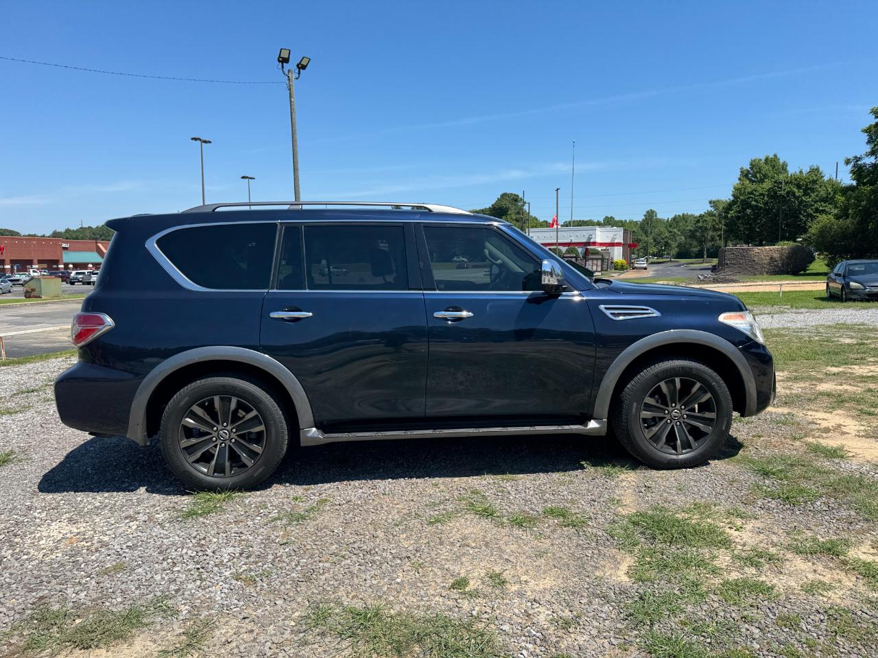 Nissan Armada 4x2 Platinum 2018