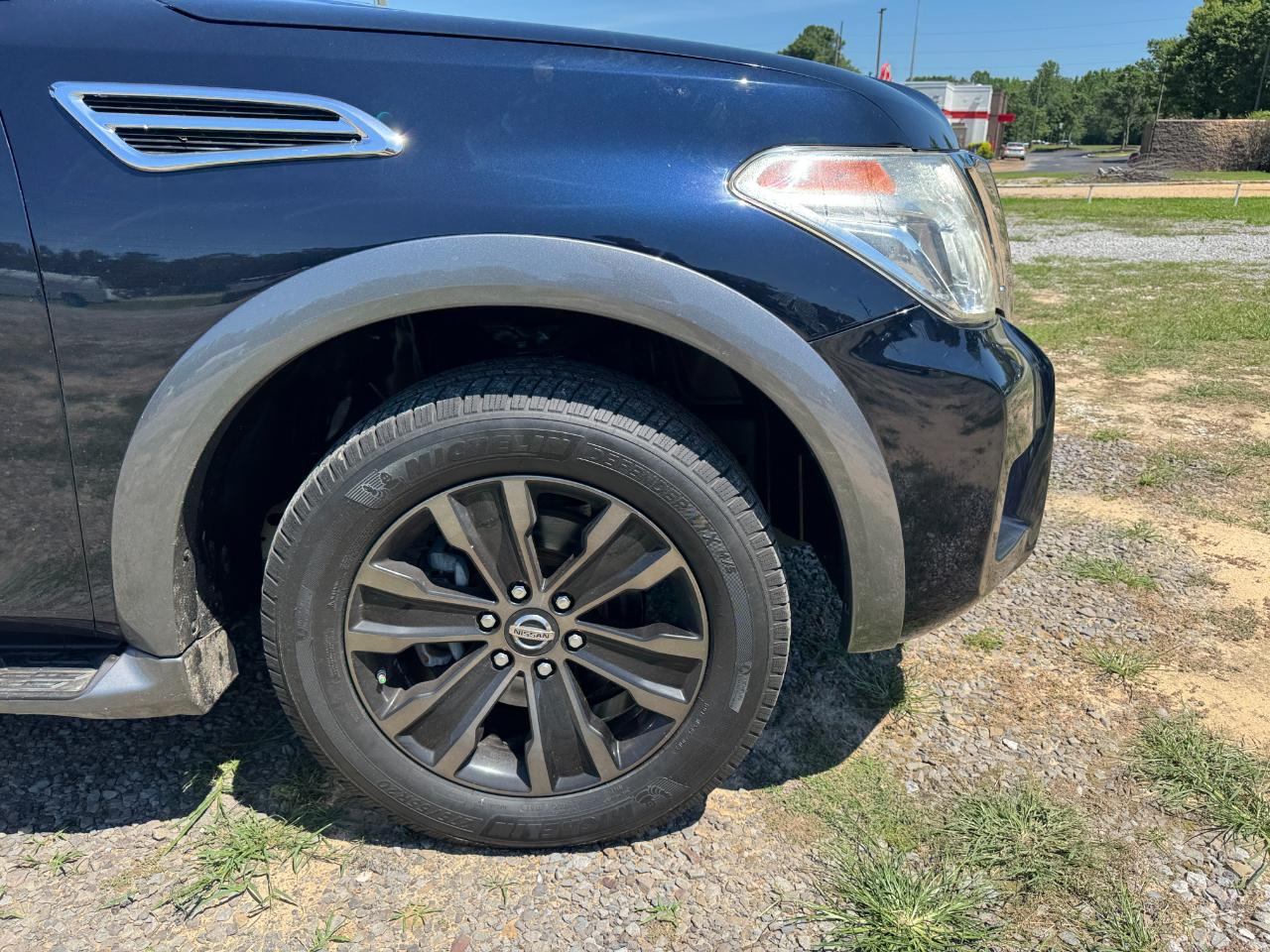 Nissan Armada 4x2 Platinum 2018