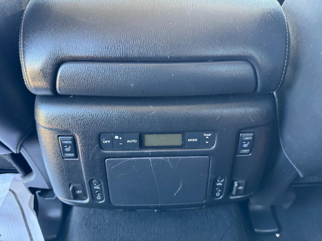Nissan Armada 4x2 Platinum 2018