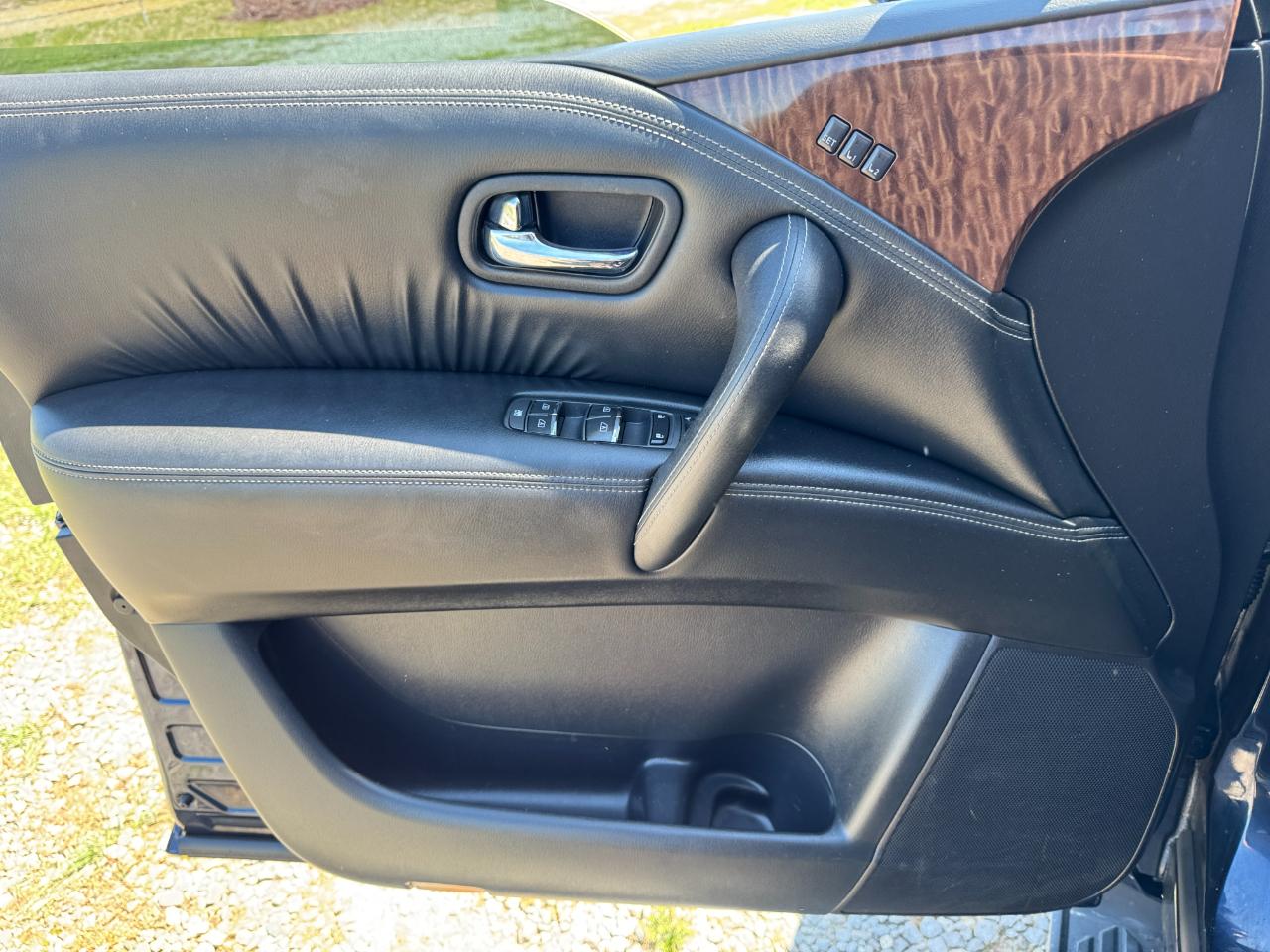 Nissan Armada 4x2 Platinum 2018