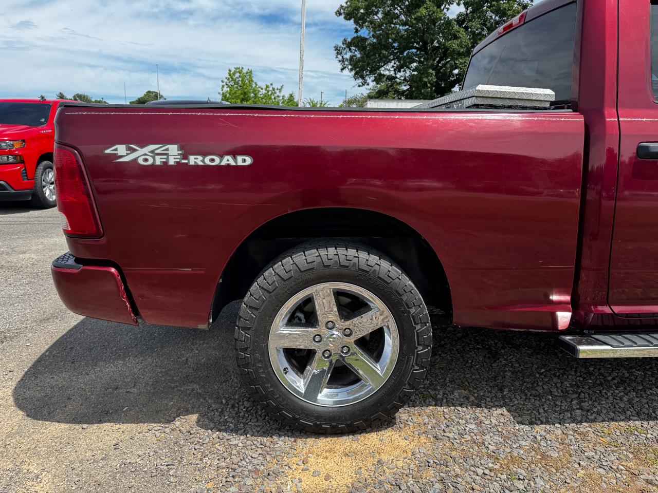 RAM 1500 Express 4x4 Quad Cab 6'4" Box 2018
