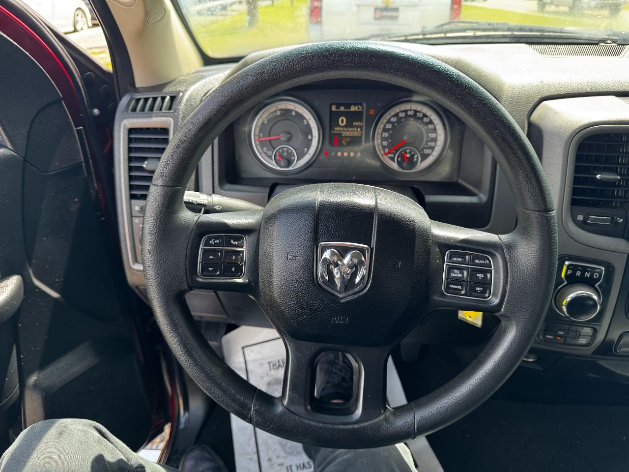 RAM 1500 Express 4x4 Quad Cab 6'4" Box 2018