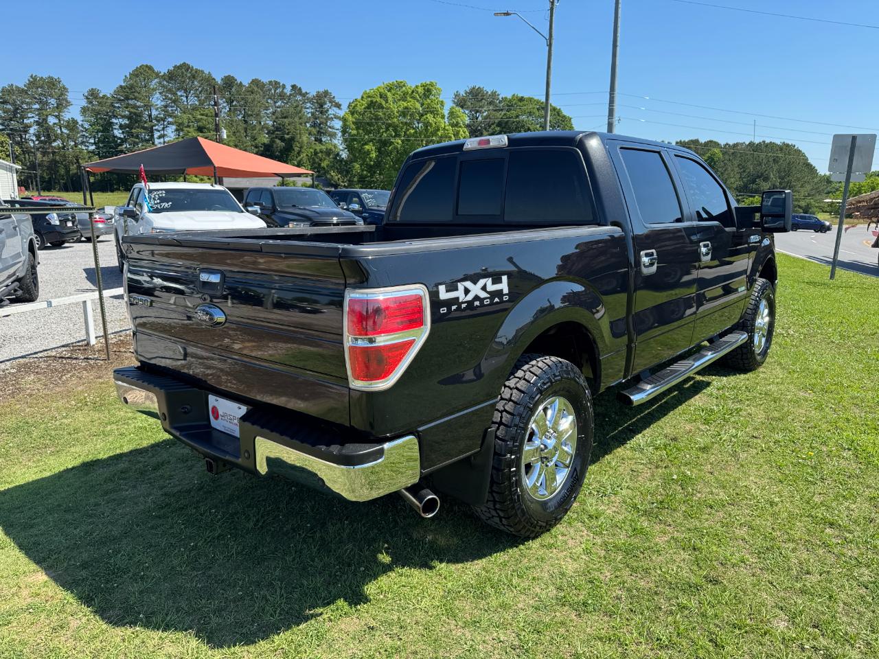 Ford F-150 4WD SuperCrew 145" XLT 2014