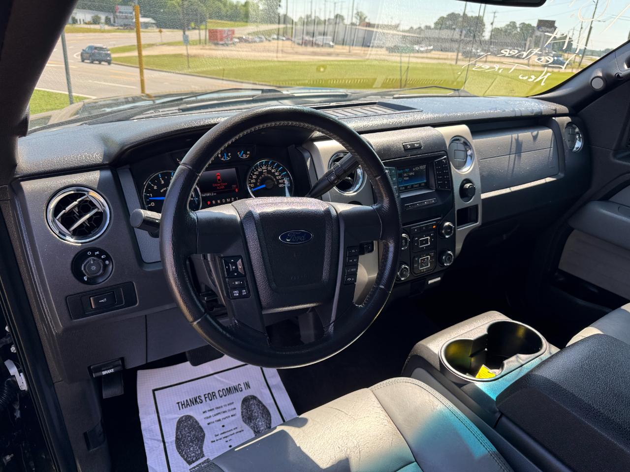 Ford F-150 4WD SuperCrew 145" XLT 2014