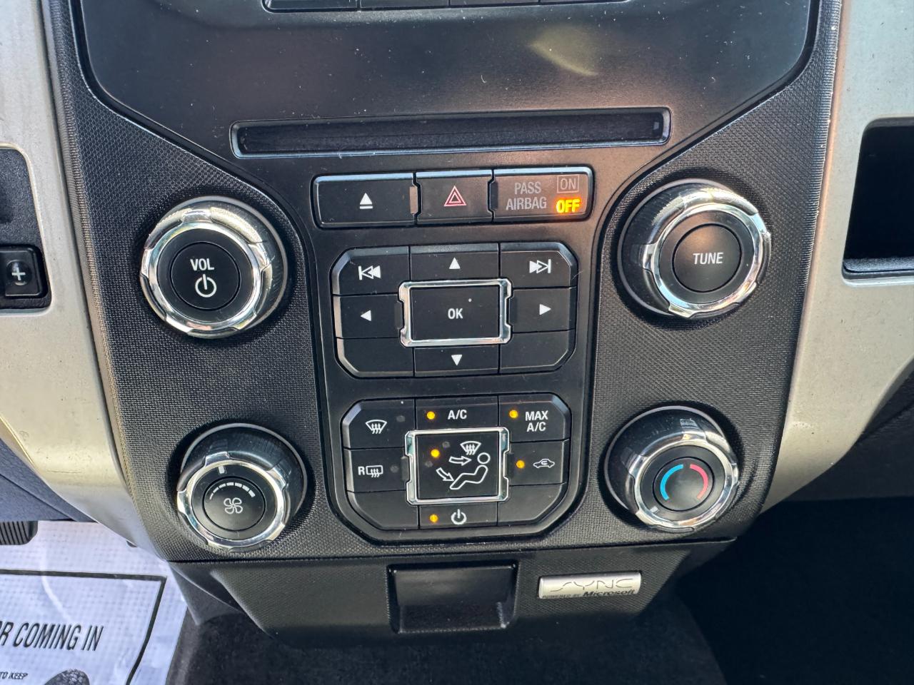 Ford F-150 4WD SuperCrew 145" XLT 2014