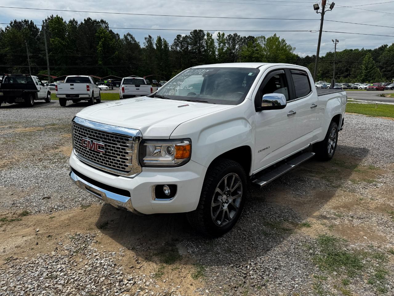 GMC Canyon 4WD Crew Cab 140.5" Denali 2017