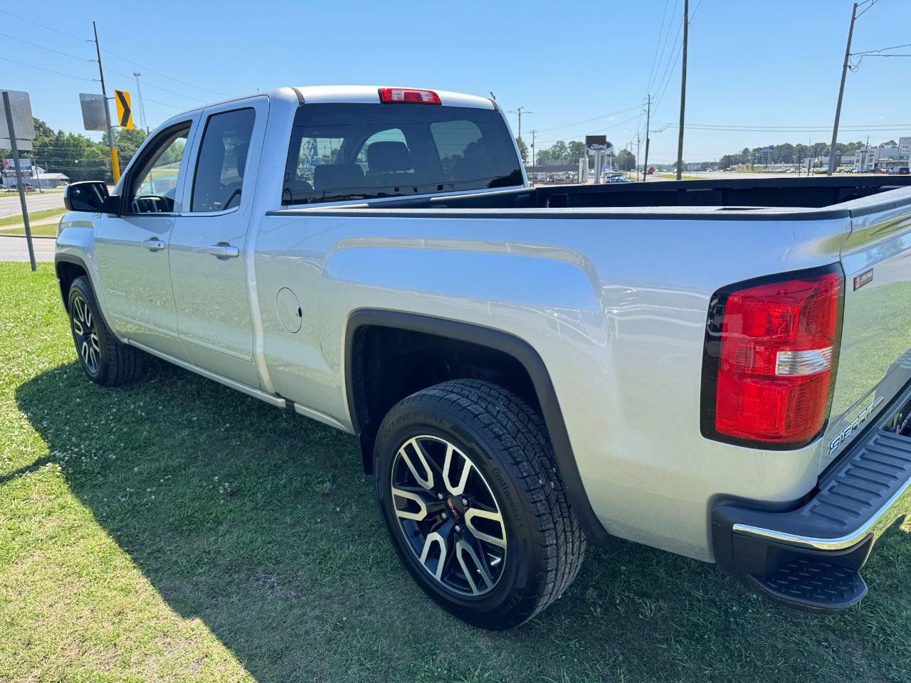 GMC Sierra 1500 Limited 4WD Double Cab SLE 2019