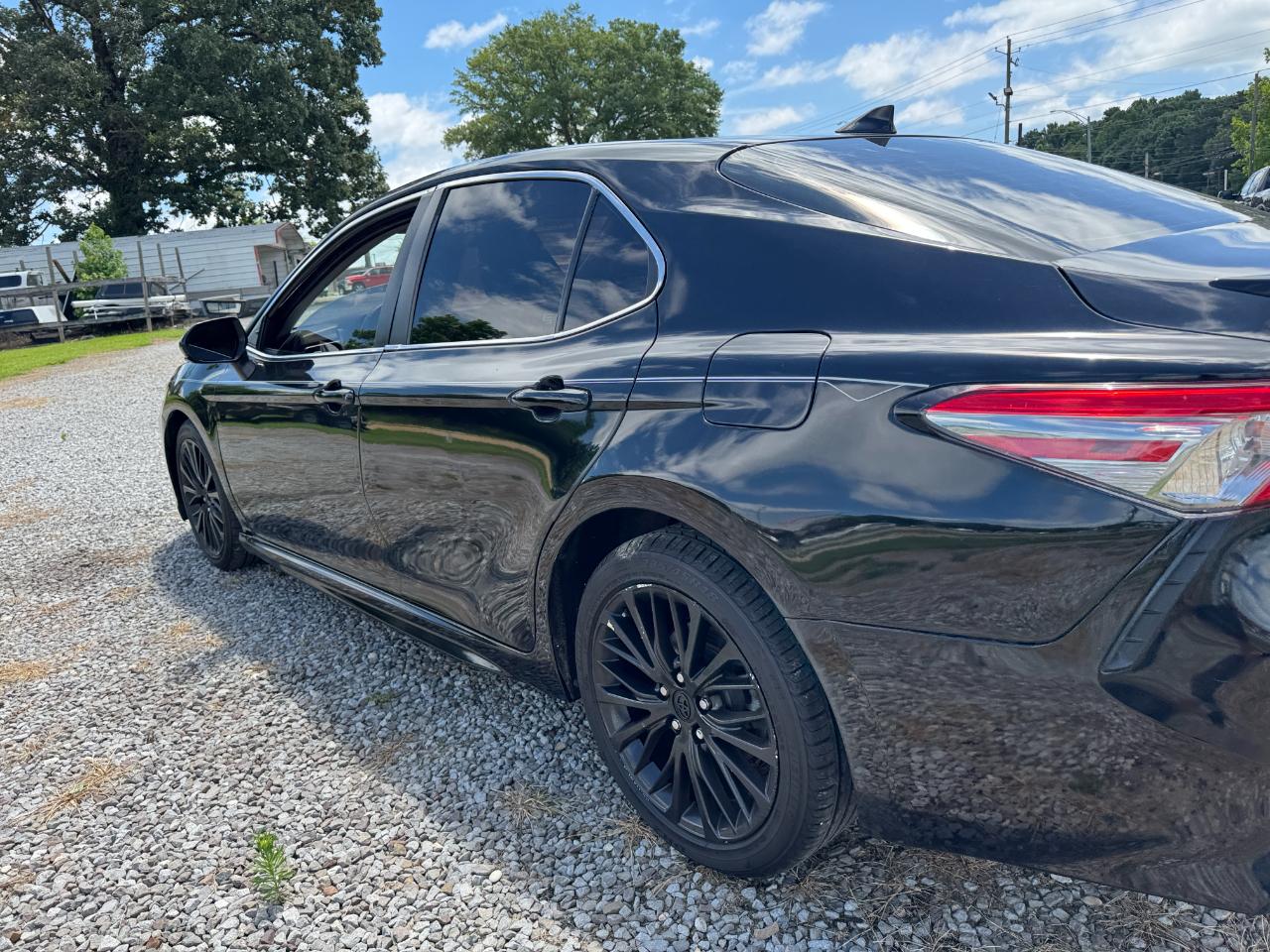 Toyota Camry SE Auto (Natl) 2019