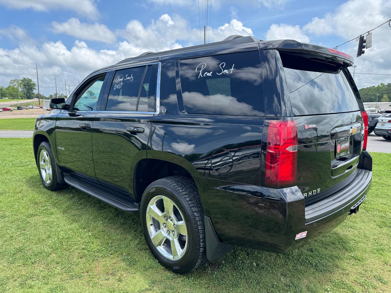 Chevrolet Tahoe 2WD 4dr LT 2015