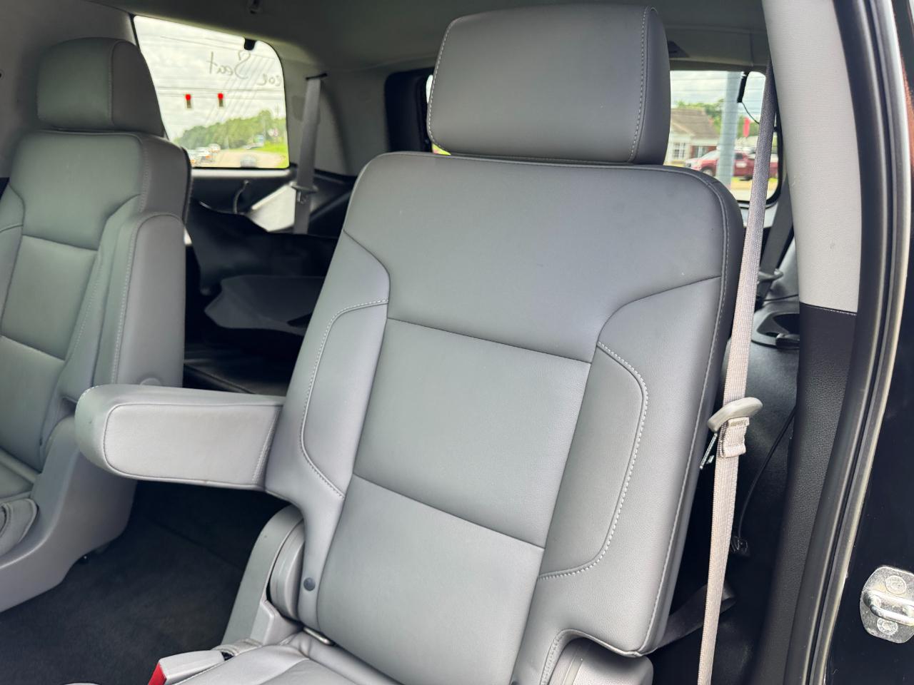 Chevrolet Tahoe 2WD 4dr LT 2015