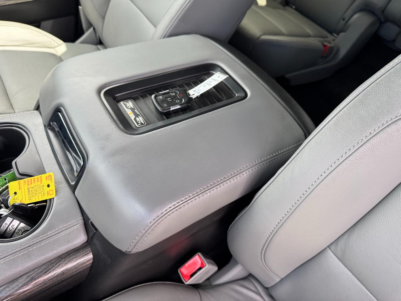 Chevrolet Tahoe 2WD 4dr LT 2015