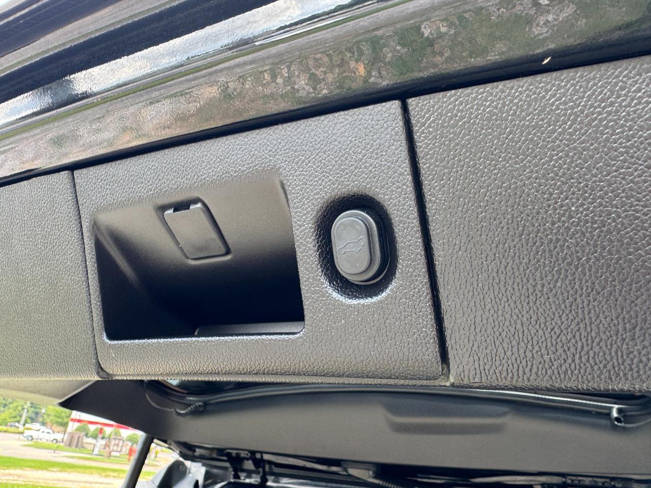 Chevrolet Tahoe 2WD 4dr LT 2016