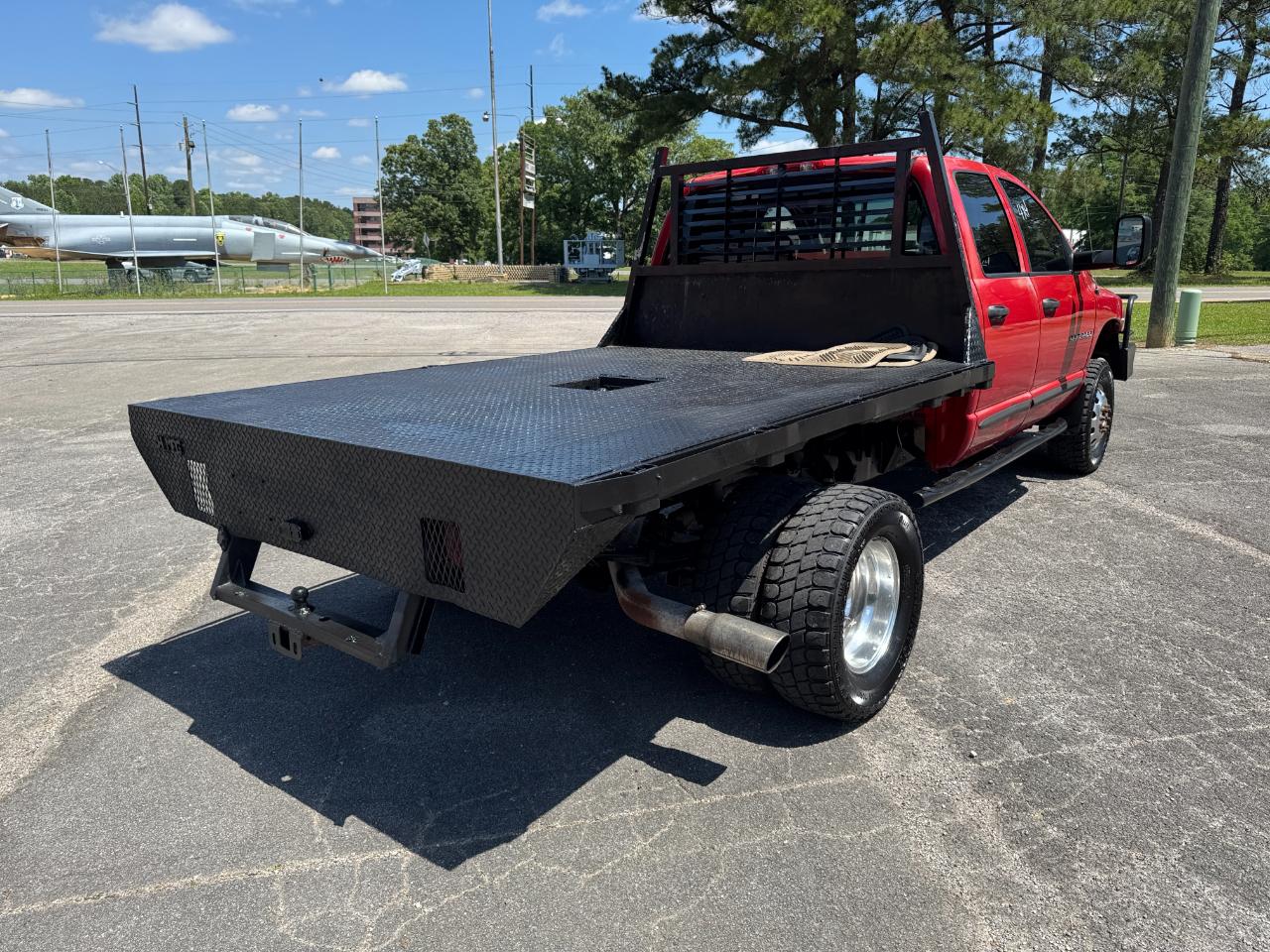 Dodge Ram 3500 4dr Quad Cab 160.5" WB DRW 4WD ST 2003