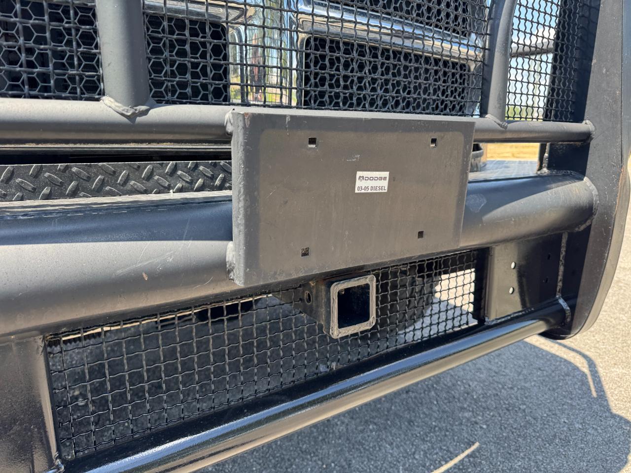 Dodge Ram 3500 4dr Quad Cab 160.5" WB DRW 4WD ST 2003