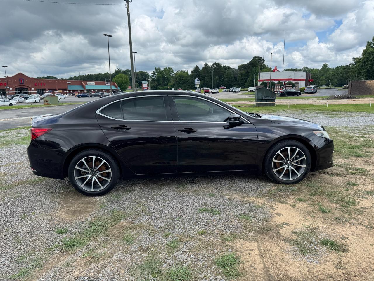 Acura TLX 9-Spd AT w/Technology Package 2015