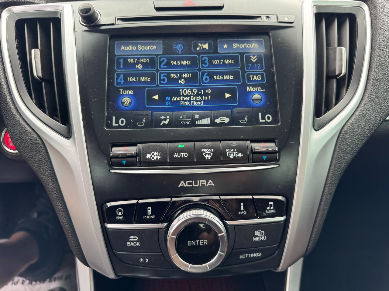Acura TLX 9-Spd AT w/Technology Package 2015