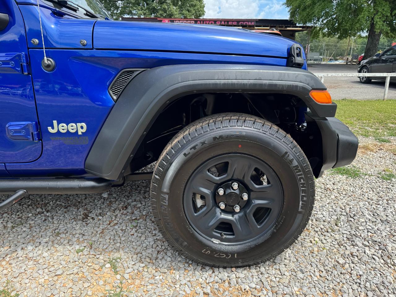 Jeep Wrangler Unlimited Sport 2018