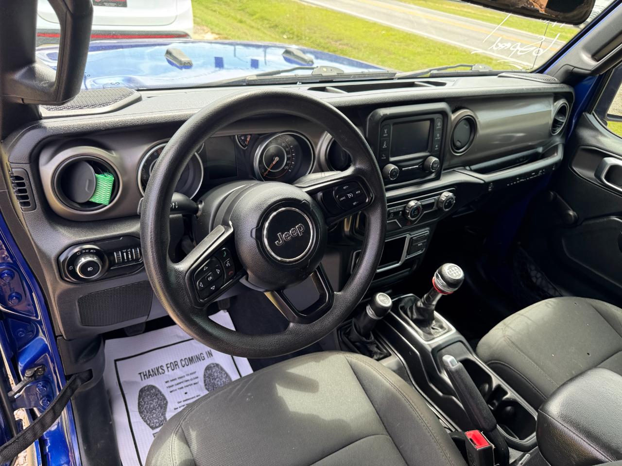 Jeep Wrangler Unlimited Sport 2018
